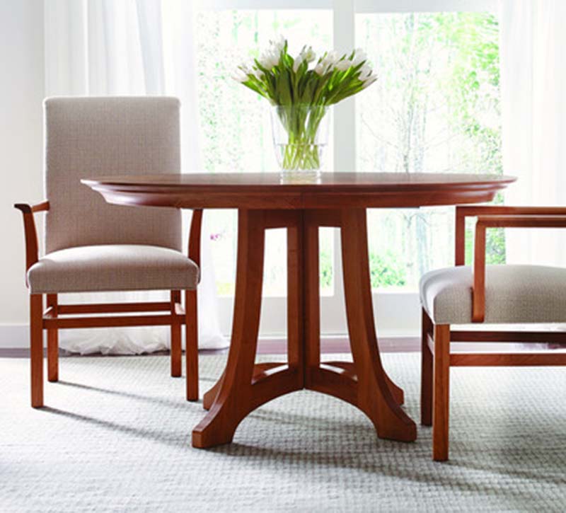 highlands round dining table
