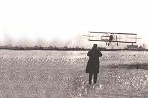 first Kansas airplane flight